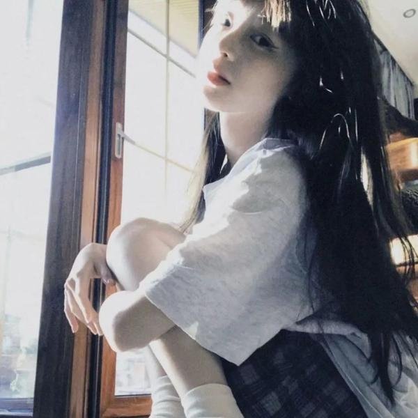 编织的女孩